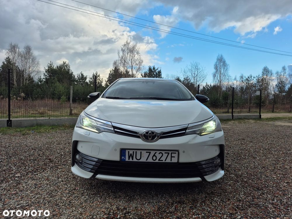 Toyota Corolla 1.6 Executive - 25