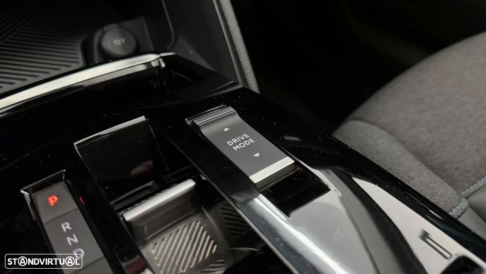 Citroën e-C4 X 50 kWh Shine Pack - 29