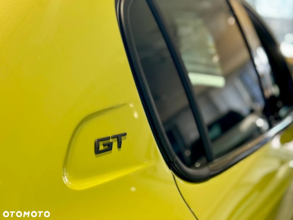 Peugeot 208 1.2 mHEV GT - 9