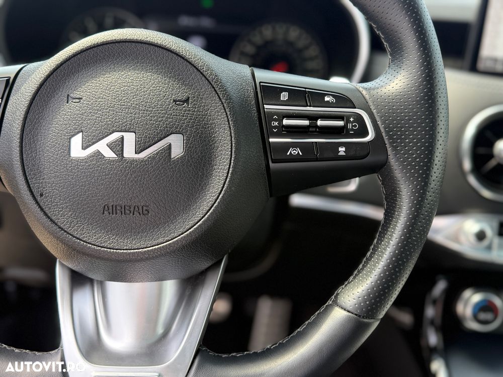 Kia Stinger 3.3 T-GDI 8AT AWD GT - 7