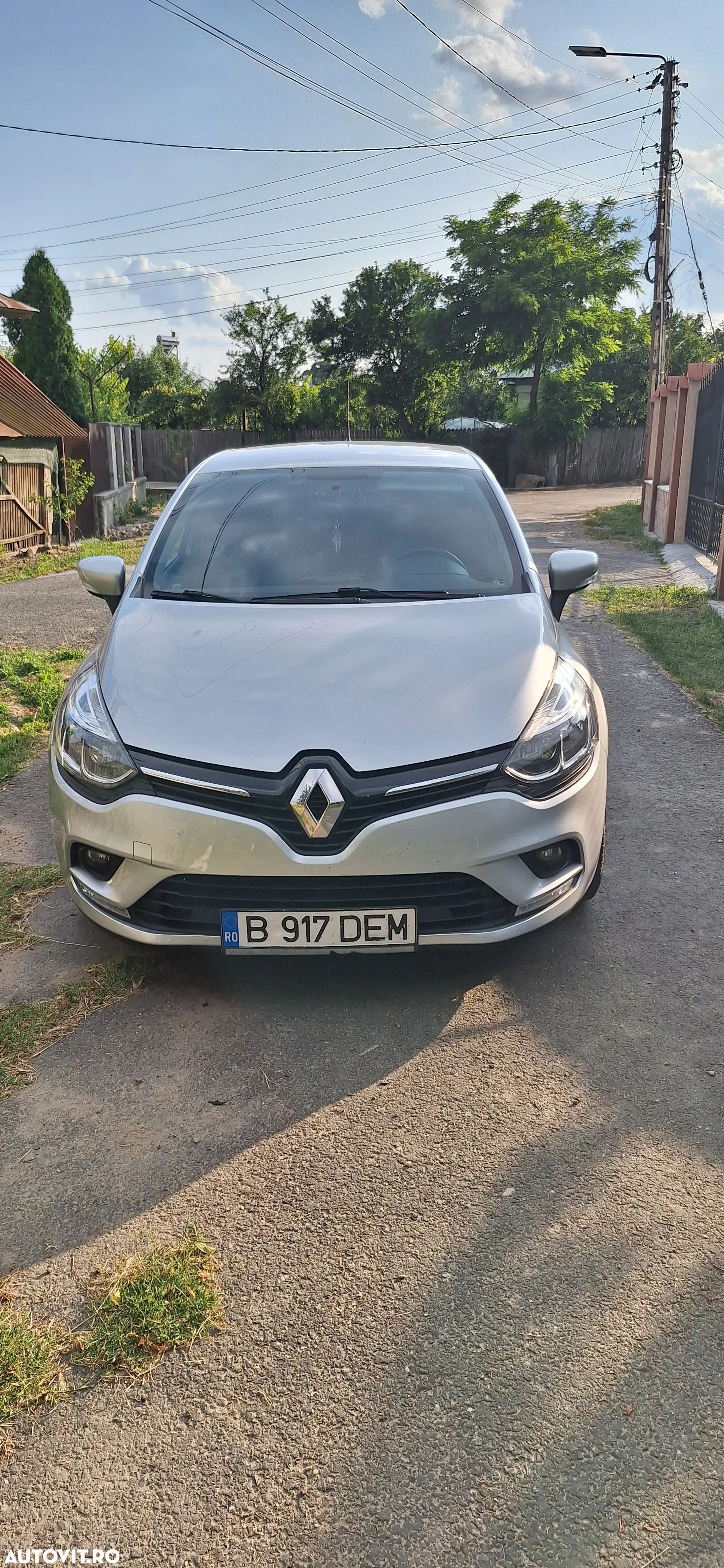 Renault Clio IV dCi Energy Intens - 1
