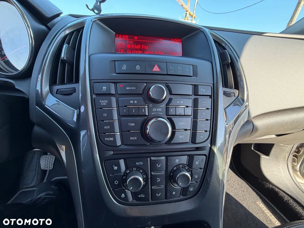 Opel Astra 1.6 T SIDI Cosmo S&S EU6 - 12