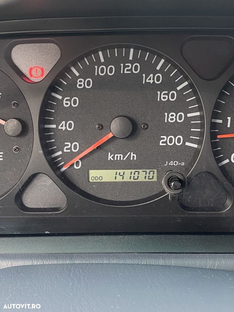 Toyota Land Cruiser 3.0 TD-4D VX - 4