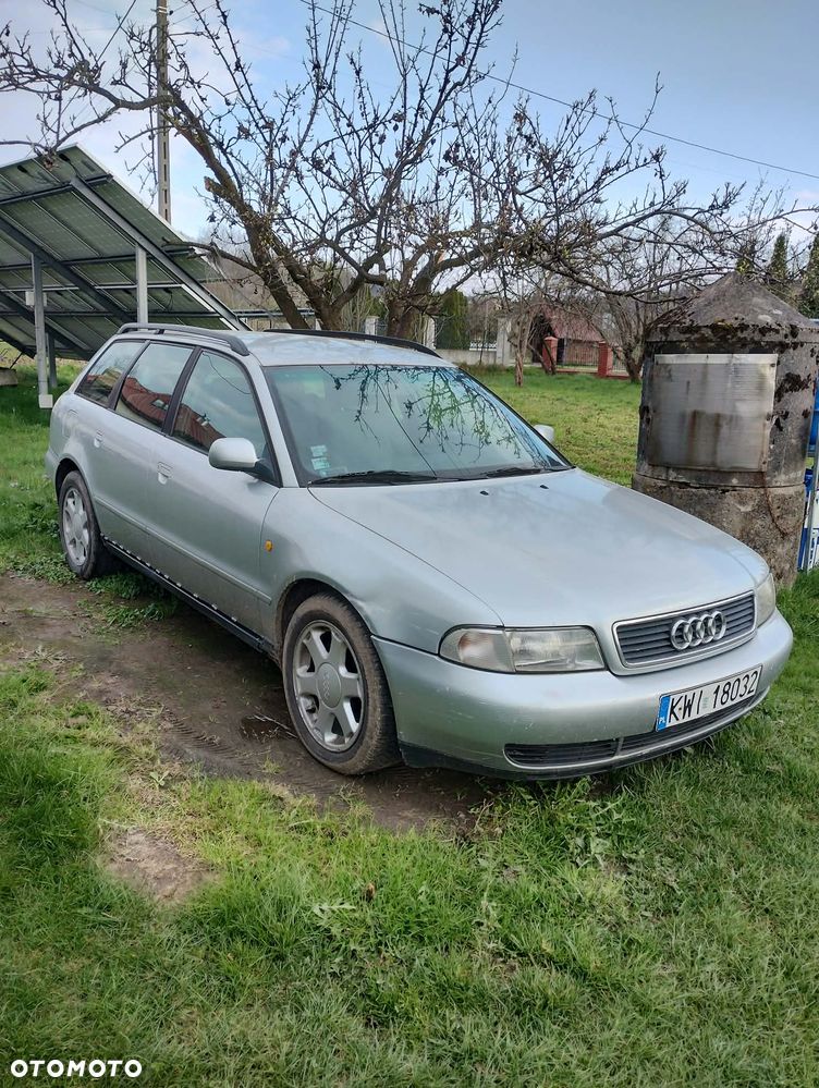 Audi A4 Avant - 4