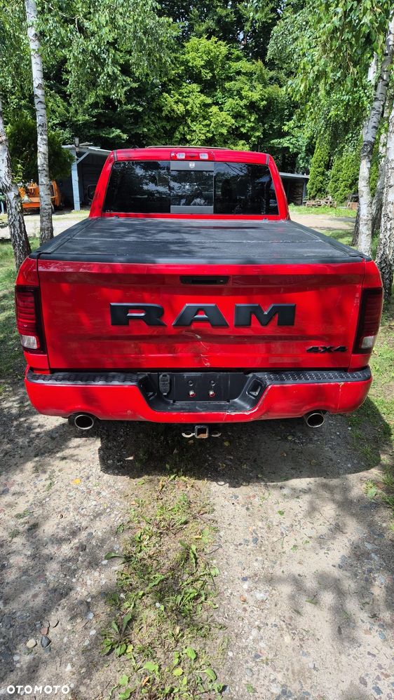 Dodge RAM 5.7 4x4 - 5