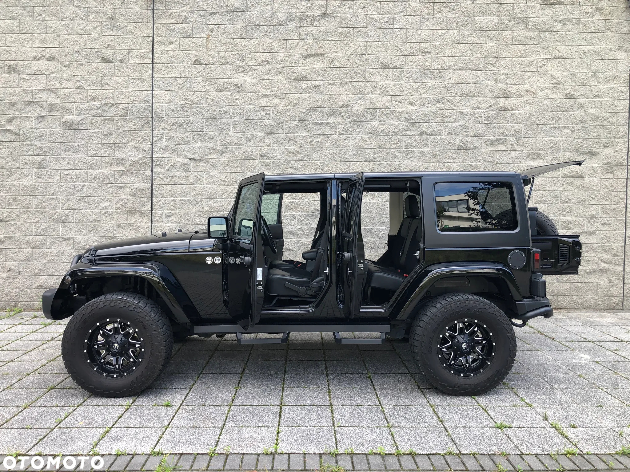 Jeep Wrangler Unlimited Hard-Top 3.6 Automatik Black Edition - 26