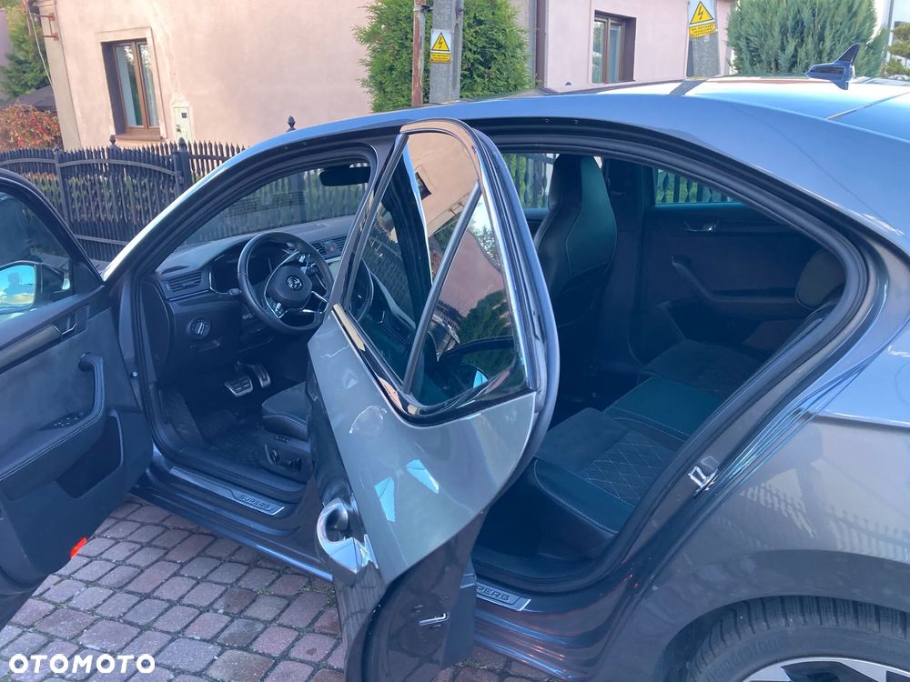 Skoda Superb 2.0 TSI 4x4 Sportline DSG - 5