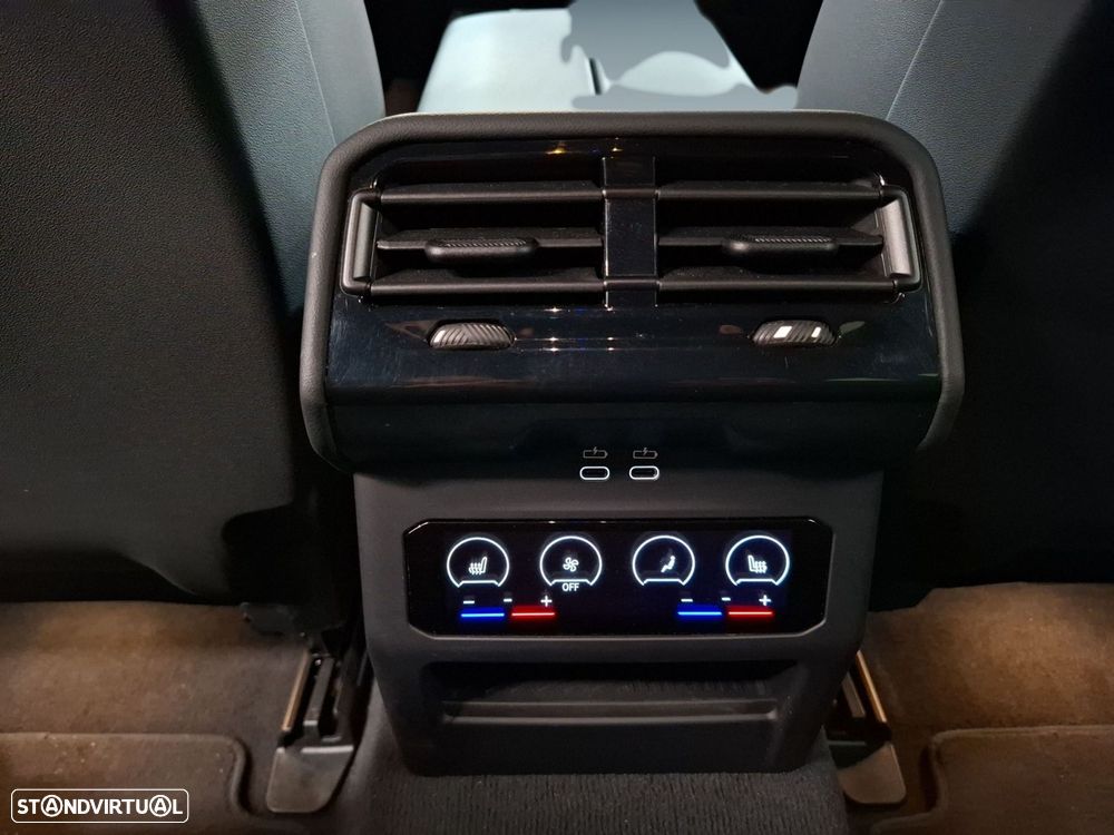 BMW 530 e Pack Desportivo M - 28