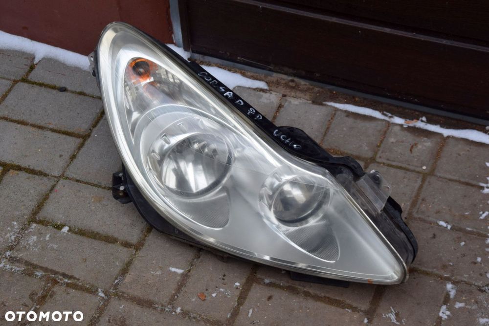 Opel Corsa D Lampa przednia prawa prawy przód UK ładna 13186384 - 5