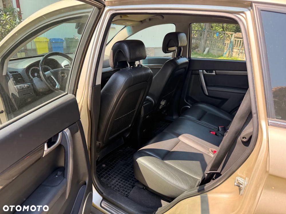 Chevrolet Captiva - 15