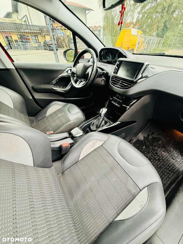 Peugeot 2008 PureTech 110 Stop&Start GT-Line Edition - 8