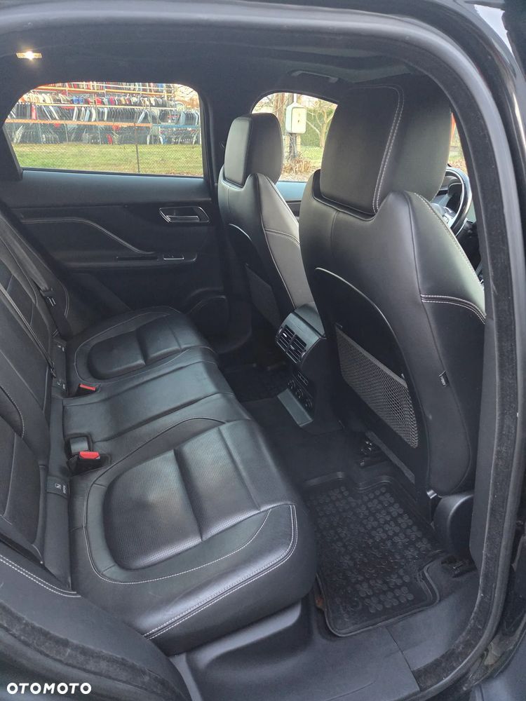 Jaguar F-Pace 30d AWD R-Sport - 14
