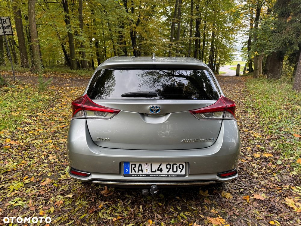 Toyota Auris 1.8 Executive - 7