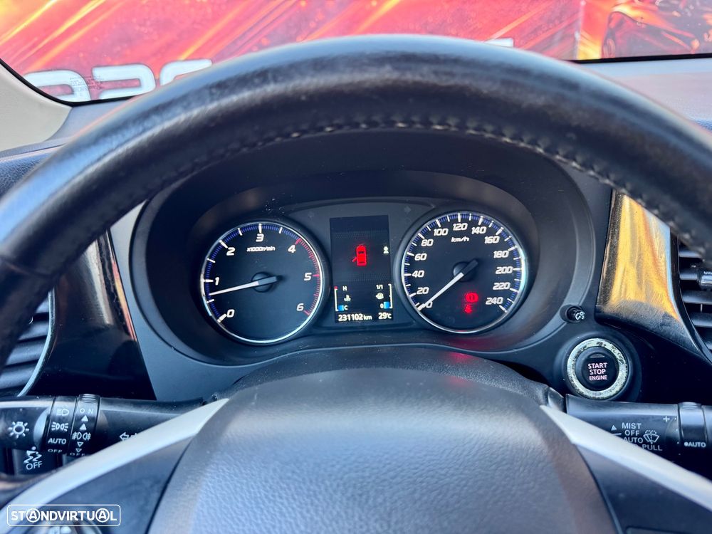 Mitsubishi Outlander 2.2 DI-D Instyle Navi - 20