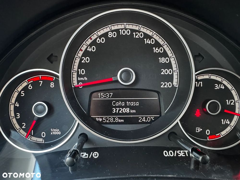 Volkswagen up! 1.0 move - 23
