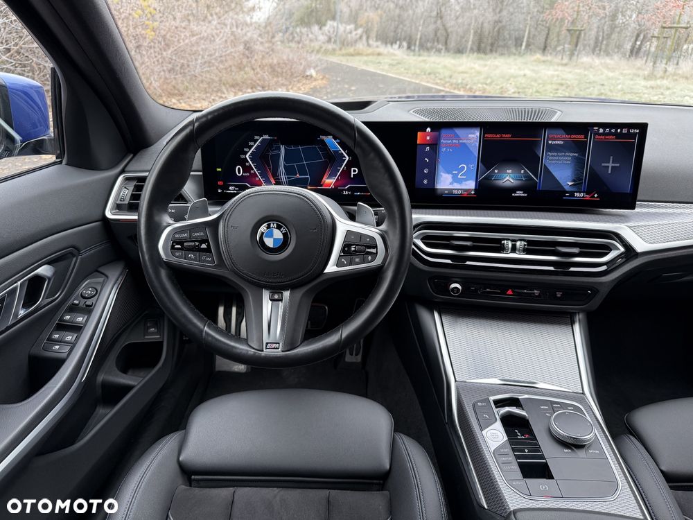 BMW Seria 3 320d xDrive M Sport Sport - 12