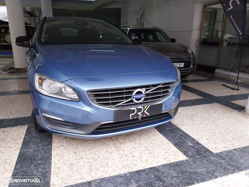 Volvo V60 1.6 D2 Drive Kinetic Start/Stop - 2