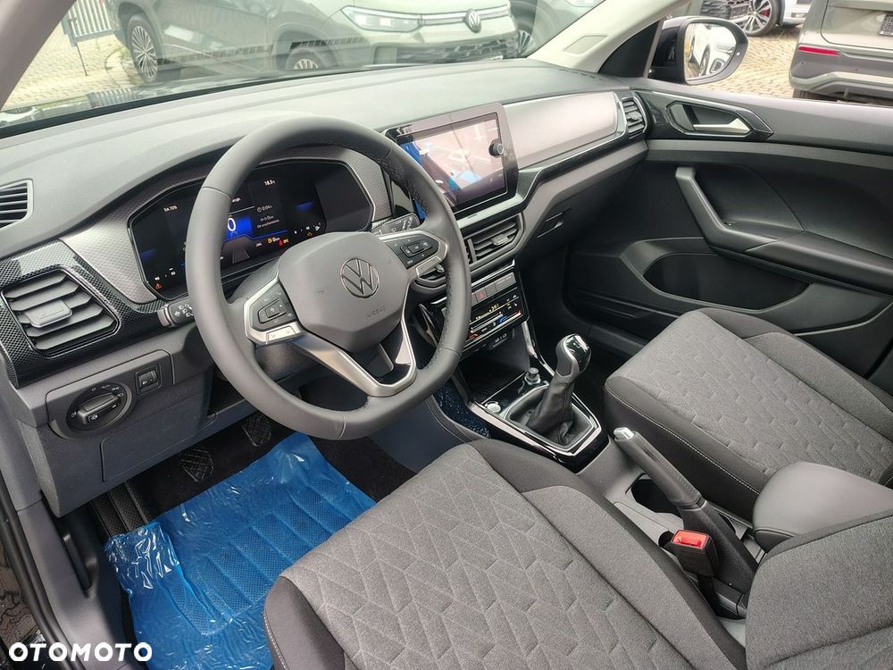 Volkswagen T-Cross - 8