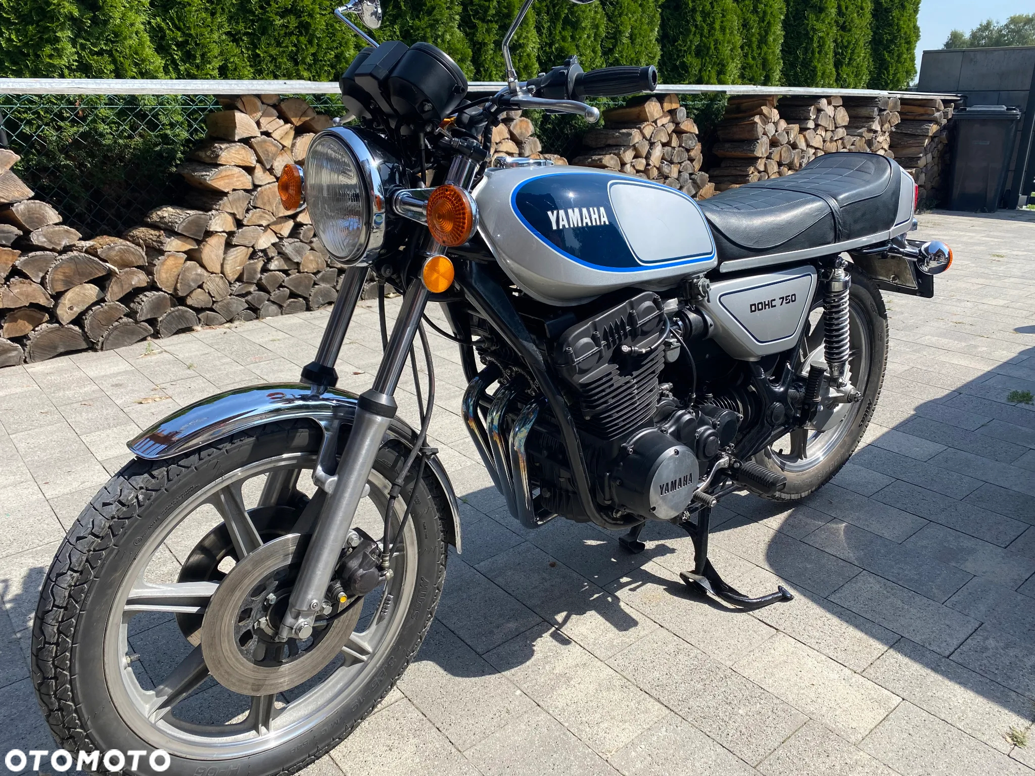 Yamaha XS - 4
