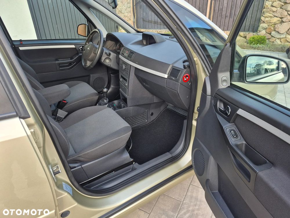 Opel Meriva 1.6 16V Cosmo - 16