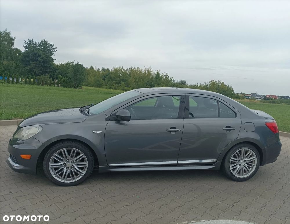 Suzuki Kizashi - 3