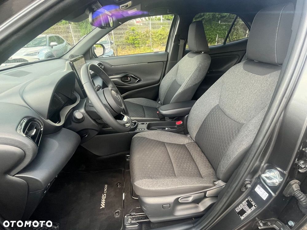 Toyota Yaris Cross Hybrid 1.5 Style - 28