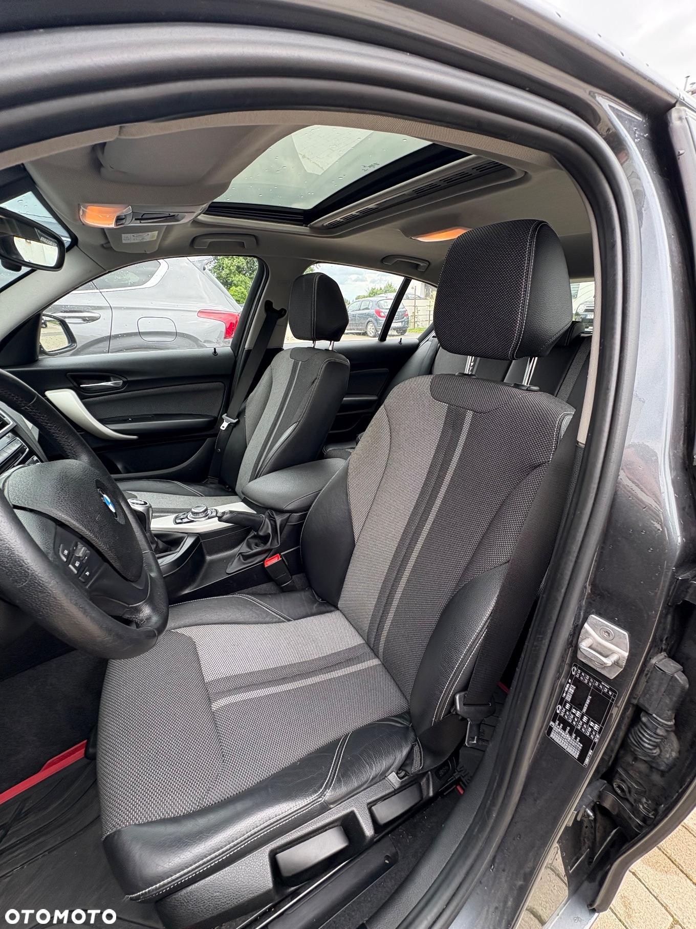 BMW Seria 1 118d Sport Line - 10