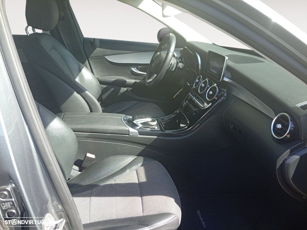 Mercedes-Benz C 200 - 15
