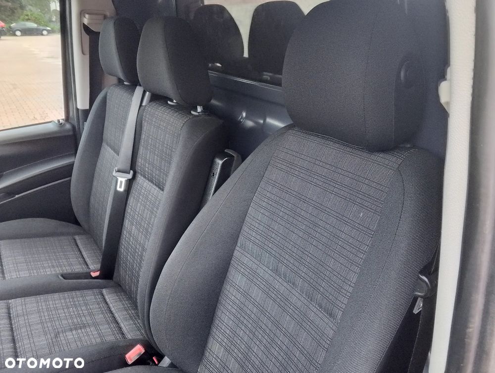Mercedes-Benz Vito - 12