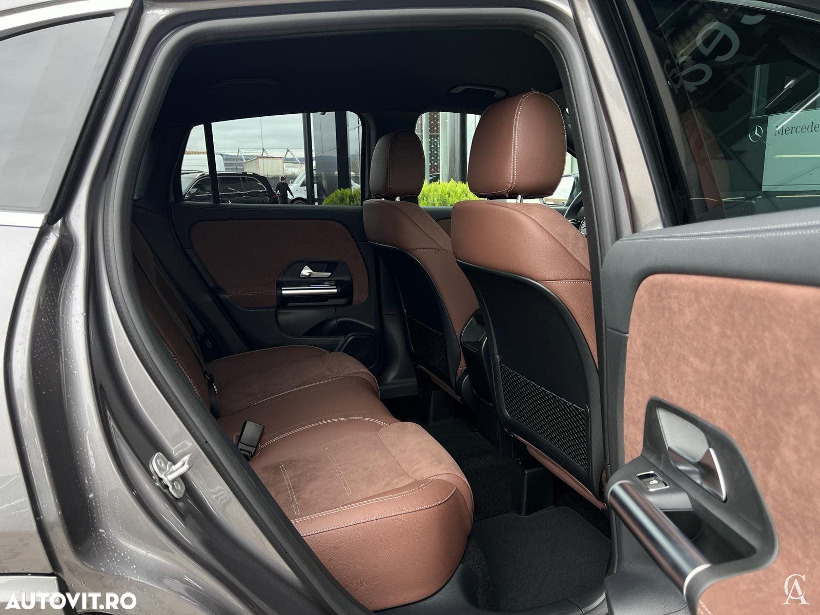 Mercedes-Benz GLA 200 d 4MATIC Aut. - 9