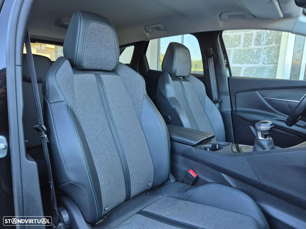 Peugeot 3008 - 13
