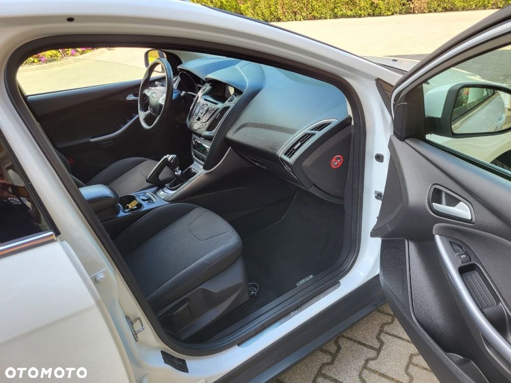 Ford Focus - 27