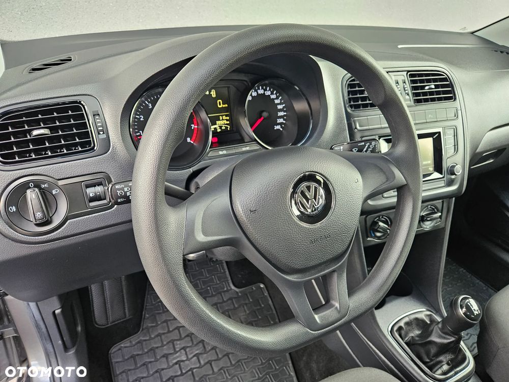 Volkswagen Polo 1.0 Trendline - 23