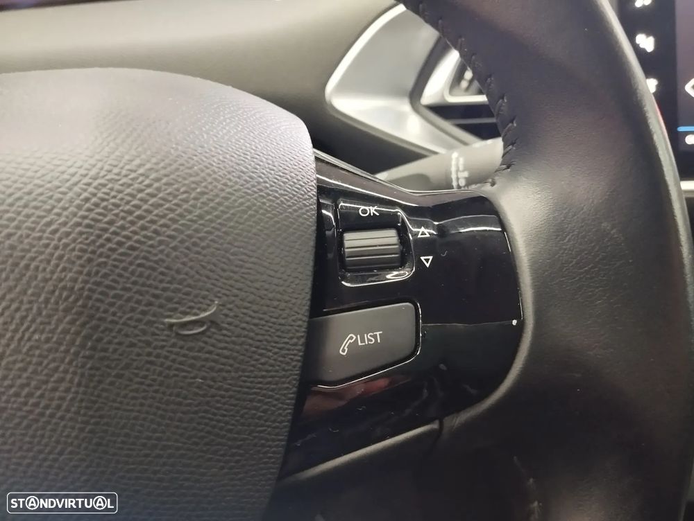 Peugeot 308 SW 1.5 BlueHDi Allure Pack - 21