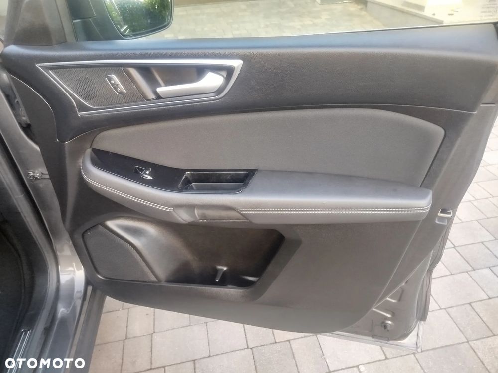 Ford Galaxy 2.0 TDCi Titanium - 26
