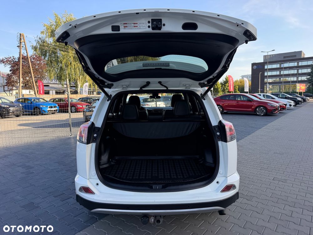 Toyota RAV4 - 37
