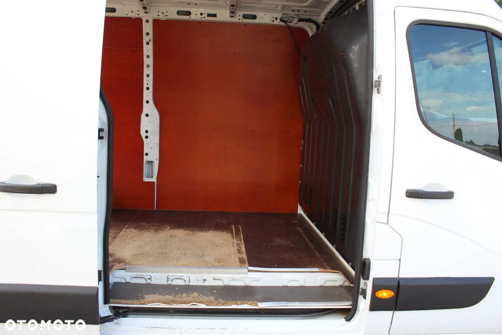 Opel Movano - 17
