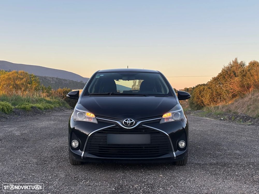 Toyota Yaris 1.4 D-4D Comfort+P.Style - 2