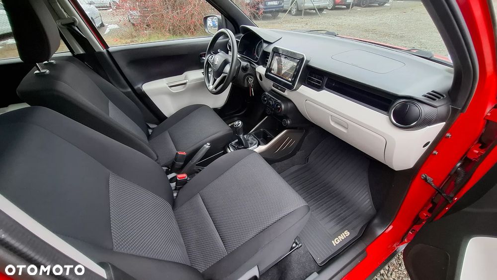 Suzuki Ignis 1.2 Premium - 33