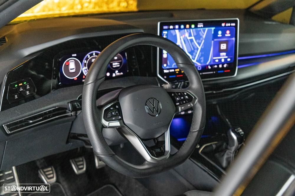 VW Golf Variant 1.5 TSI R-Line - 22