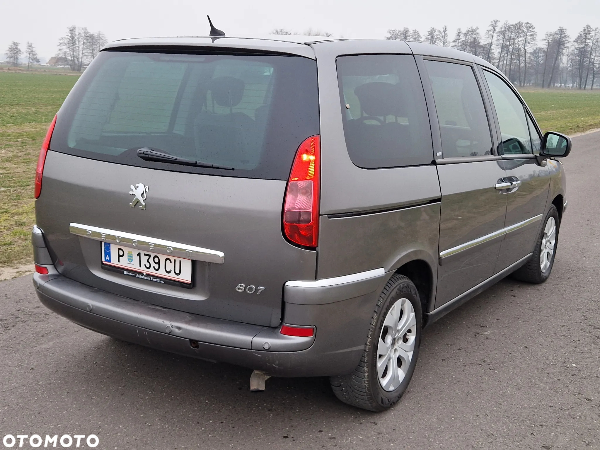 Peugeot 807 HDi 135 Family - 5