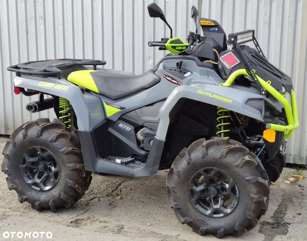 Can-Am Outlander - 9