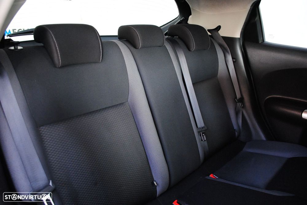 Nissan Juke 1.5 dCi Acenta Connect - 22