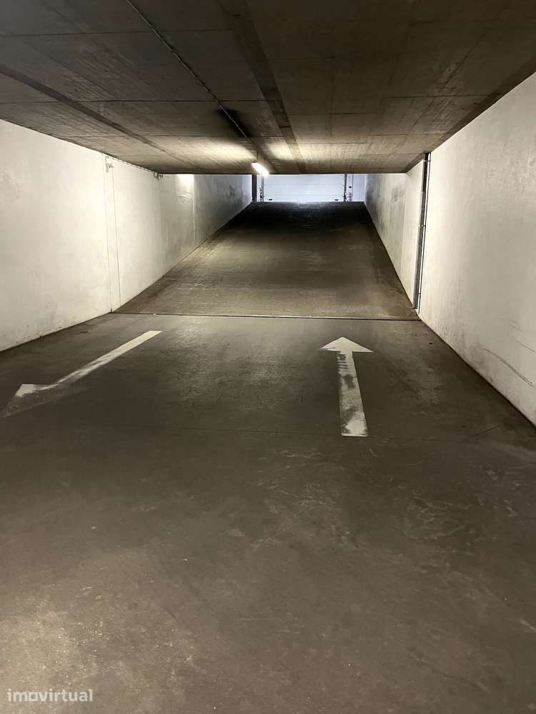 Garagem para arrendar no Lumiar, Lisboa (Quinta das Conchas) - Grande imagem: 3/5