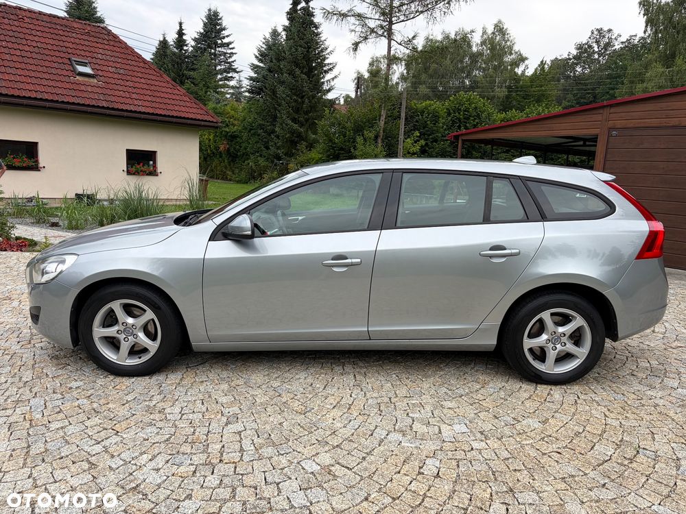 Volvo V60 D2 Kinetic - 8