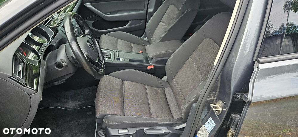 Volkswagen Passat 1.4 TSI ACT (BlueMotion Technology) DSG Comfortline - 18