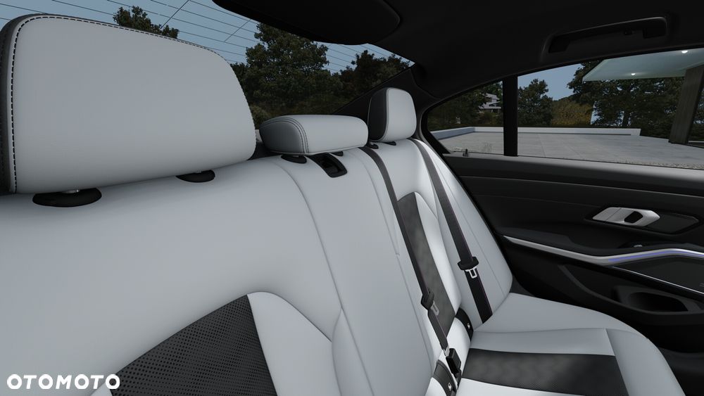 BMW M3 Competition M xDrive - 14