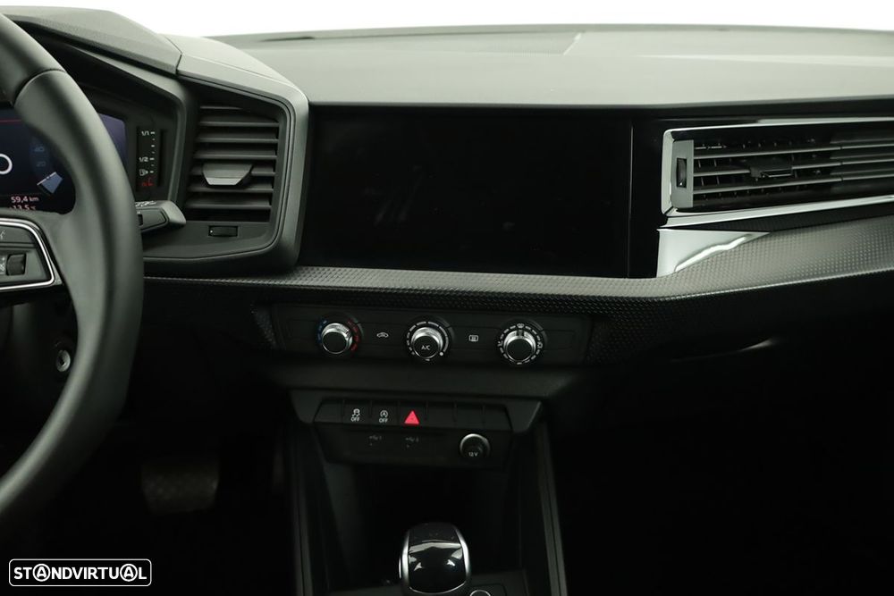 Audi A1 Sportback 30 TFSI Advanced S tronic - 8