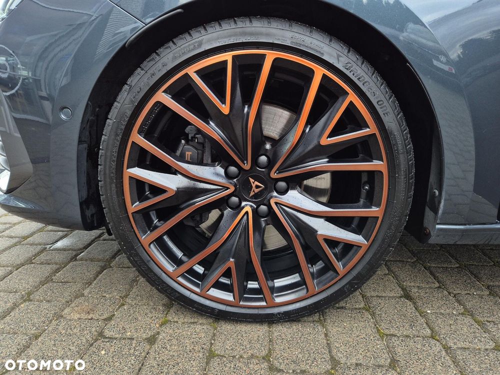Cupra Leon 2.0 TSI VZ DSG - 9