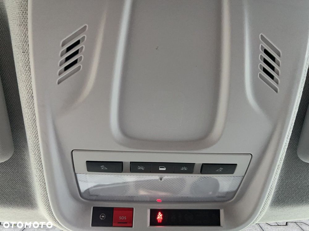 Opel Crossland X - 36